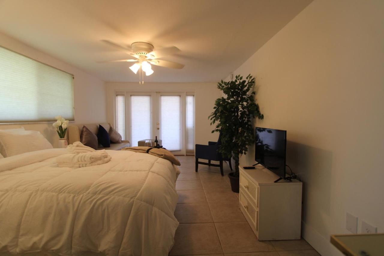 Near Clearwater And Tarpon Spring With Water View Apartment Holiday Bagian luar foto